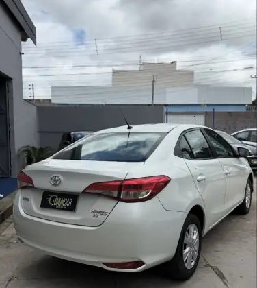 TOYOTA YARIS 2019