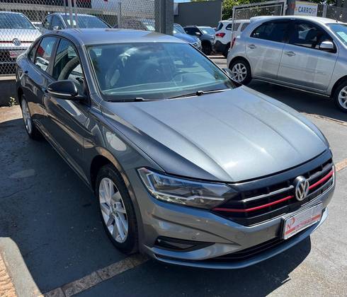 VOLKSWAGEN JETTA 2019