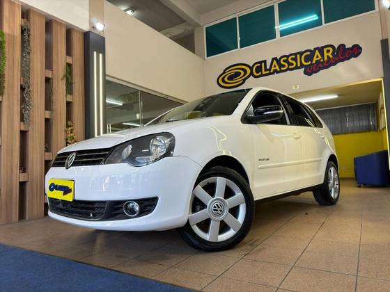 VOLKSWAGEN POLO 2013