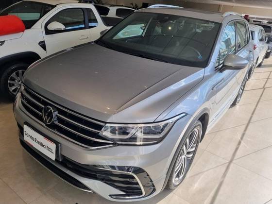 VOLKSWAGEN TIGUAN 2024