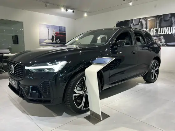 VOLVO XC60 2025