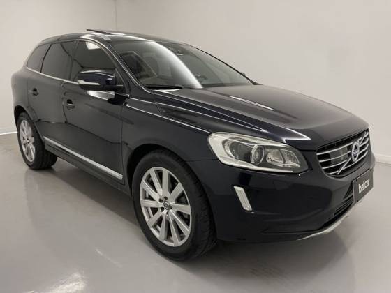 VOLVO XC60 2017
