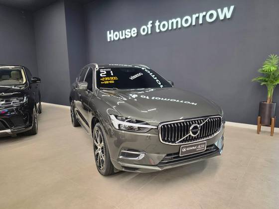 VOLVO XC60 2021