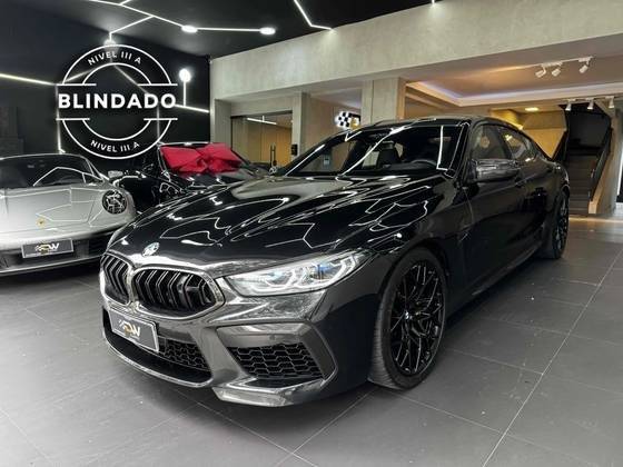 BMW M8 2021