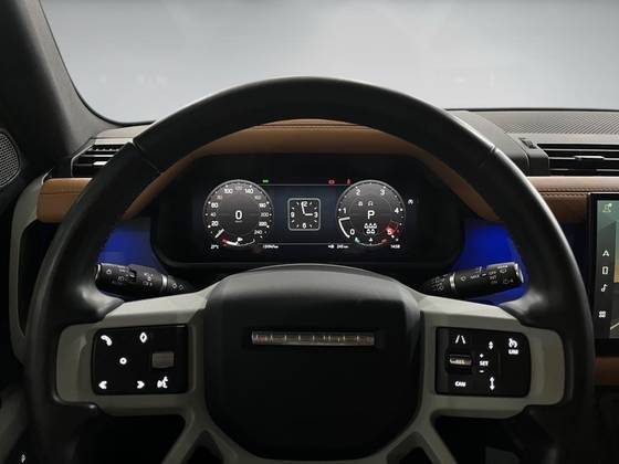 LAND ROVER DEFENDER 2023