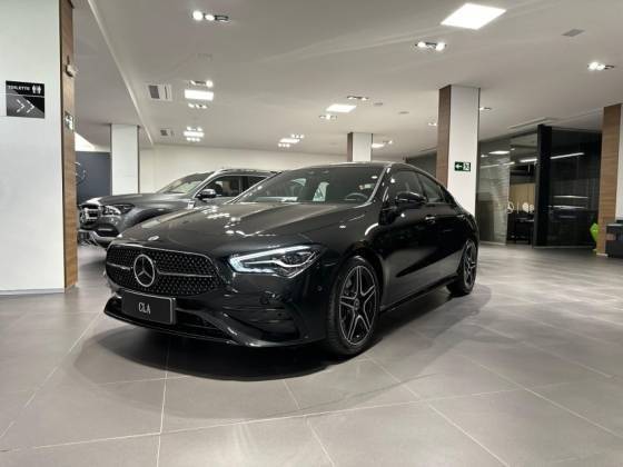 MERCEDES-BENZ CLA 200 2025
