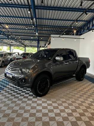 MITSUBISHI L200 TRITON 2015