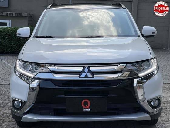 MITSUBISHI OUTLANDER 2016