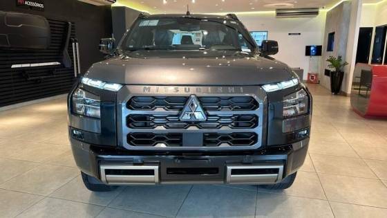 MITSUBISHI TRITON 2026