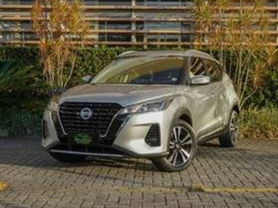 NISSAN KICKS 2022