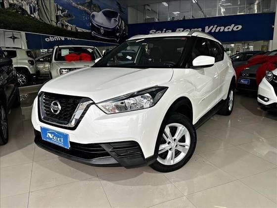 NISSAN KICKS 2019