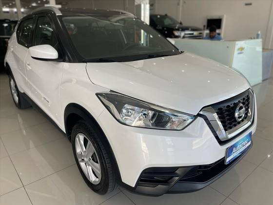 NISSAN KICKS 2019