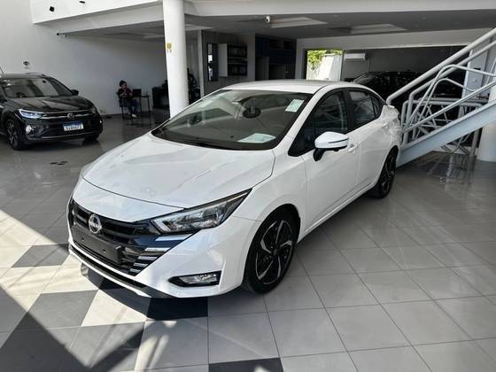 NISSAN VERSA 2025