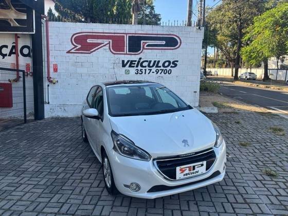 PEUGEOT 208 2014