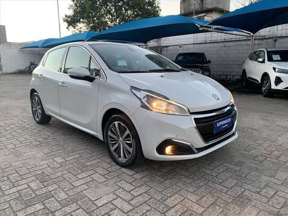 PEUGEOT 208 2017