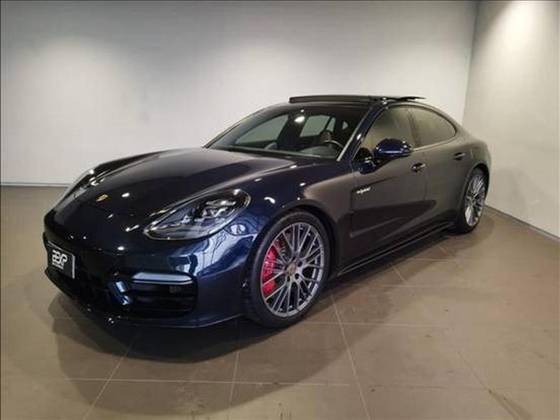 PORSCHE PANAMERA 2021