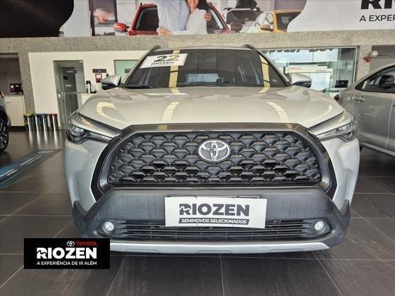 TOYOTA COROLLA CROSS 2022