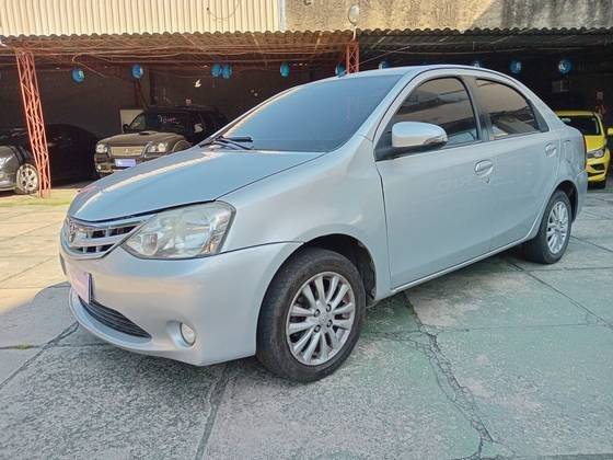 TOYOTA ETIOS 2016
