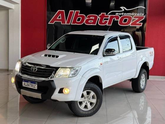TOYOTA HILUX 2014