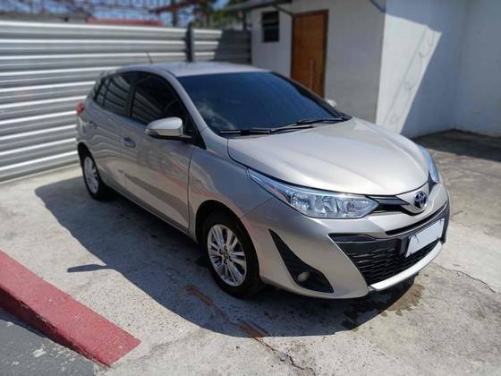 TOYOTA YARIS 2019