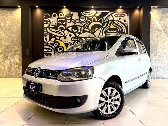 VOLKSWAGEN FOX 2014