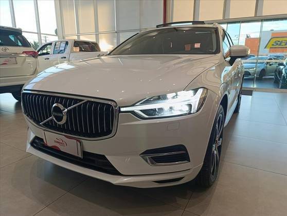 VOLVO XC60 2020