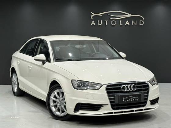 AUDI A3 2015