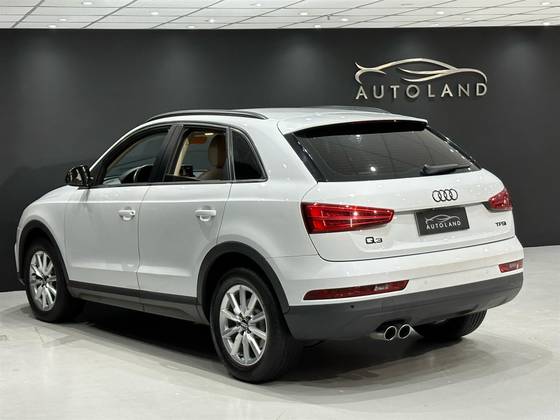 AUDI Q3 2017