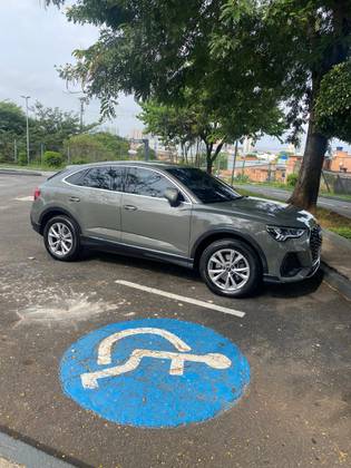 AUDI Q3 2023