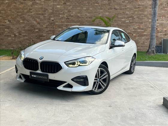BMW 218i 2023