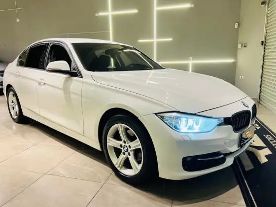 BMW 320i 2015