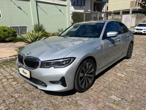BMW 320i 2021