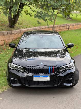 BMW 320i 2022