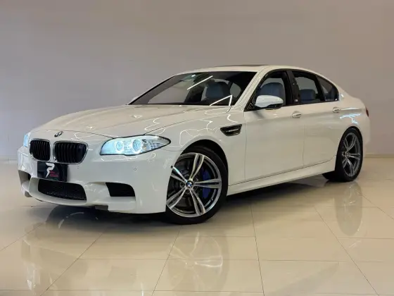 BMW M5 2013