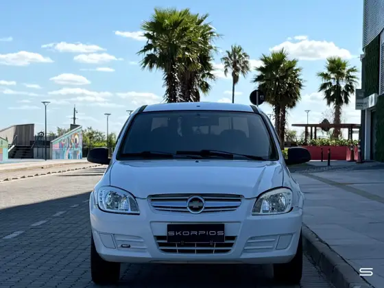 CHEVROLET PRISMA 2010