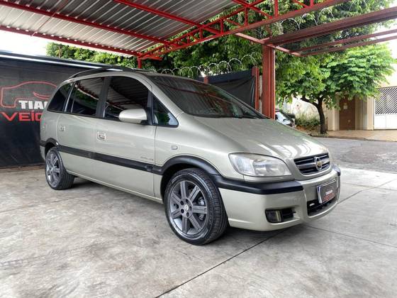 CHEVROLET ZAFIRA 2010