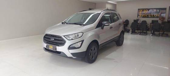 FORD ECOSPORT 2018