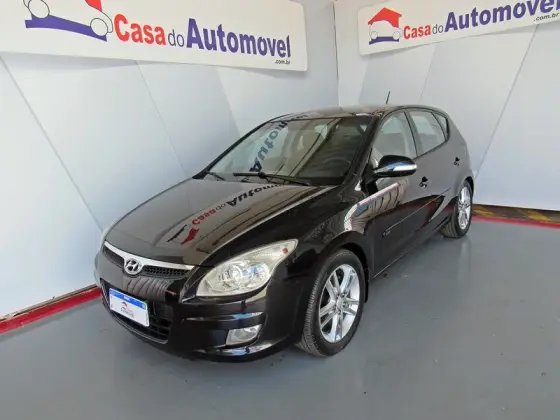HYUNDAI I30 2010