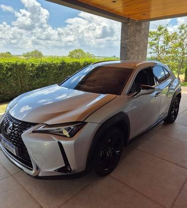LEXUS UX 250h 2019