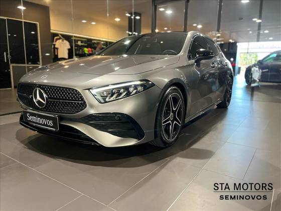 MERCEDES-BENZ A 200 2023