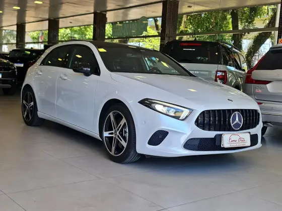 MERCEDES-BENZ A 250 2019
