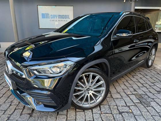 MERCEDES-BENZ GLA 200 2023