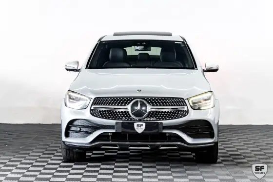 MERCEDES-BENZ GLC 300 2021