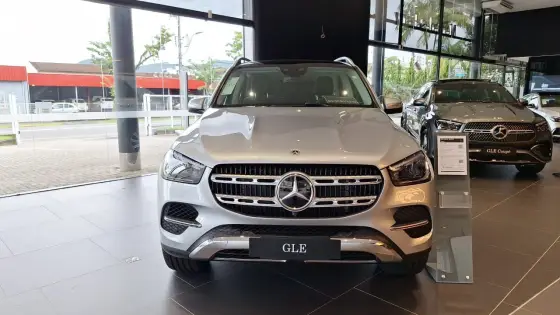 MERCEDES-BENZ GLE 450d 2025