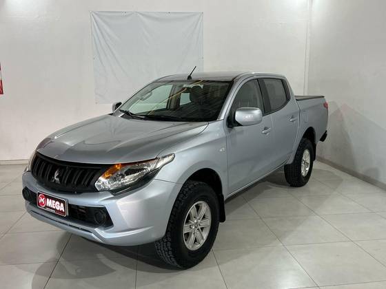 MITSUBISHI L200 TRITON 2022