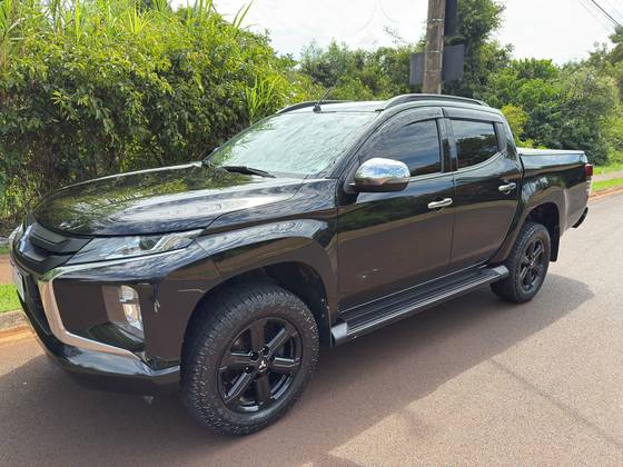 MITSUBISHI L200 TRITON 2022