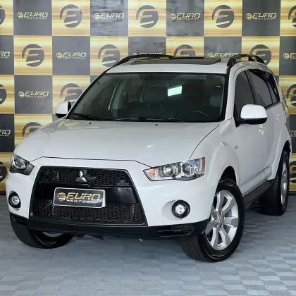 MITSUBISHI OUTLANDER 2010