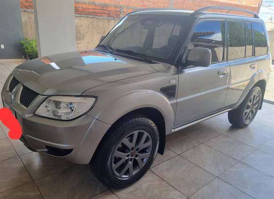 MITSUBISHI PAJERO TR4 2013
