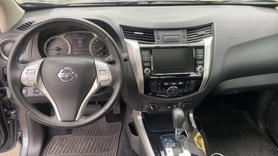 NISSAN FRONTIER 2021