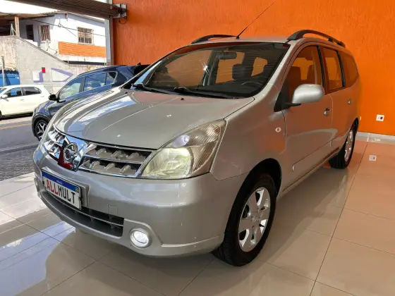 NISSAN GRAND LIVINA 2012